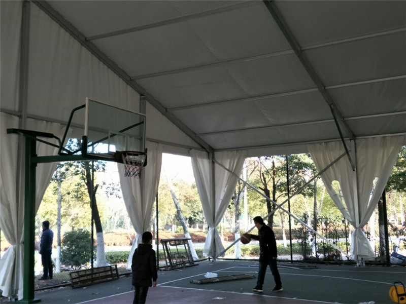 籃球場(chǎng)篷房